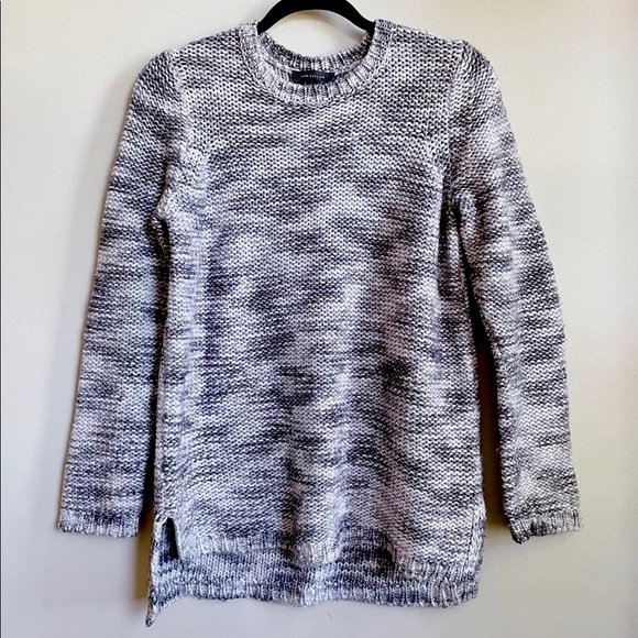 ANN TAYLOR | Salt & Pepper Sweater - Picture 3 of 6